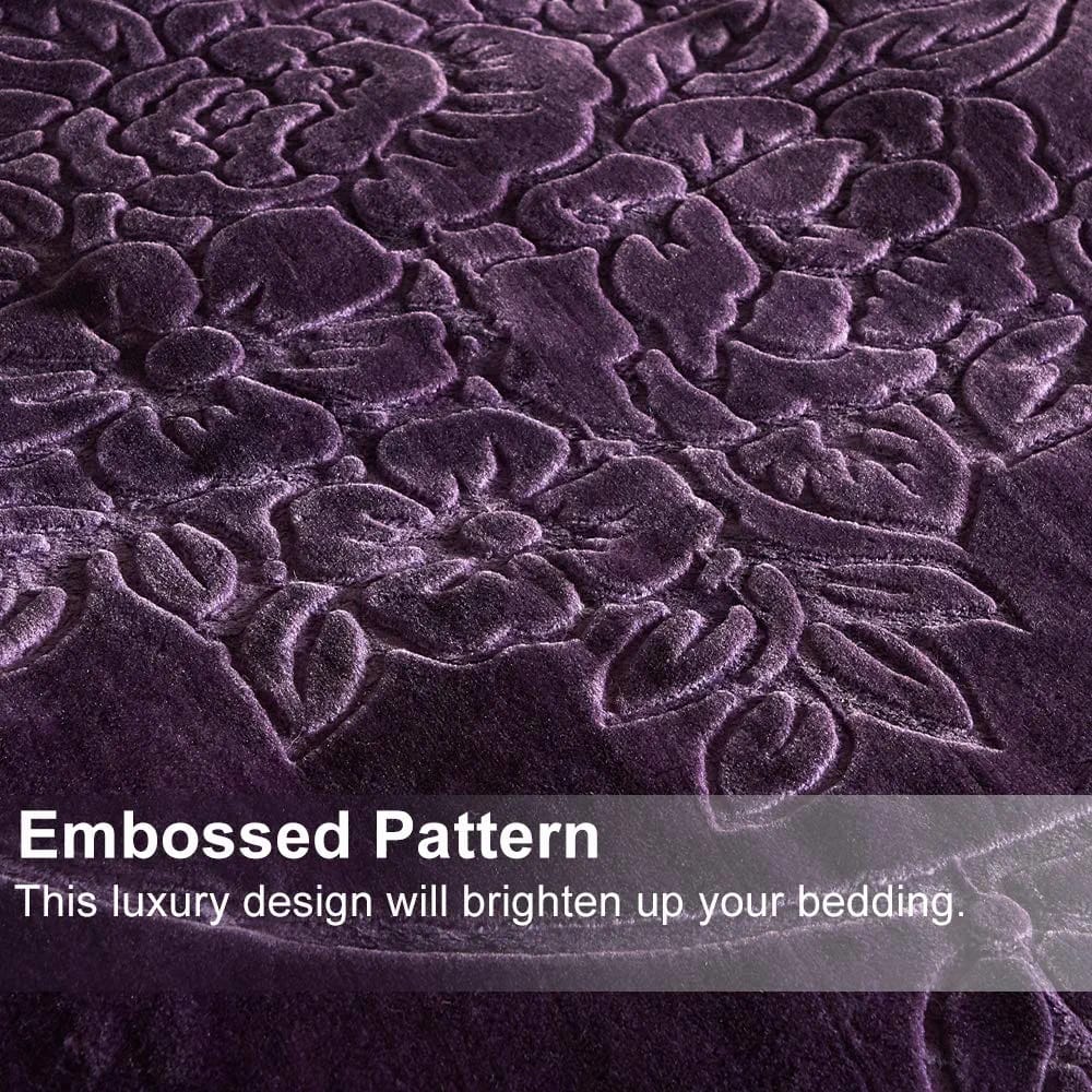 KOREAN FLEECE BLANKET