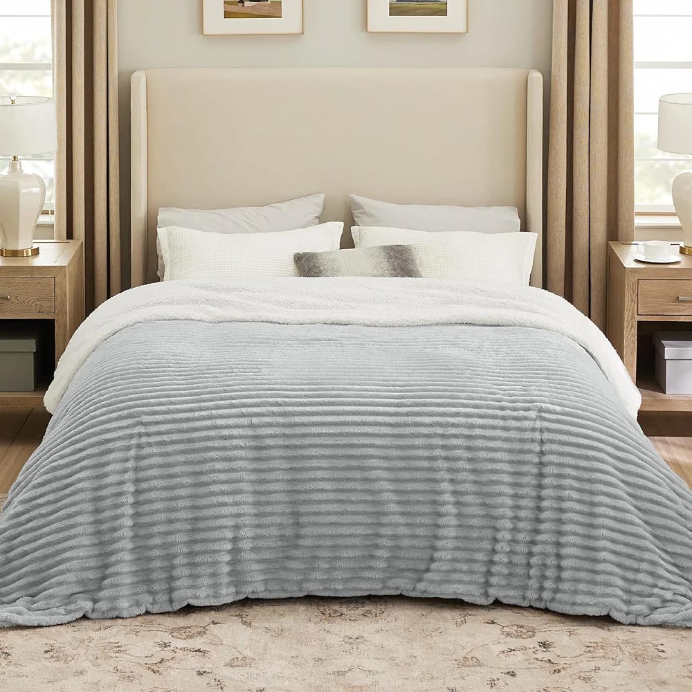 BEDSURE SHERPA BLANKET