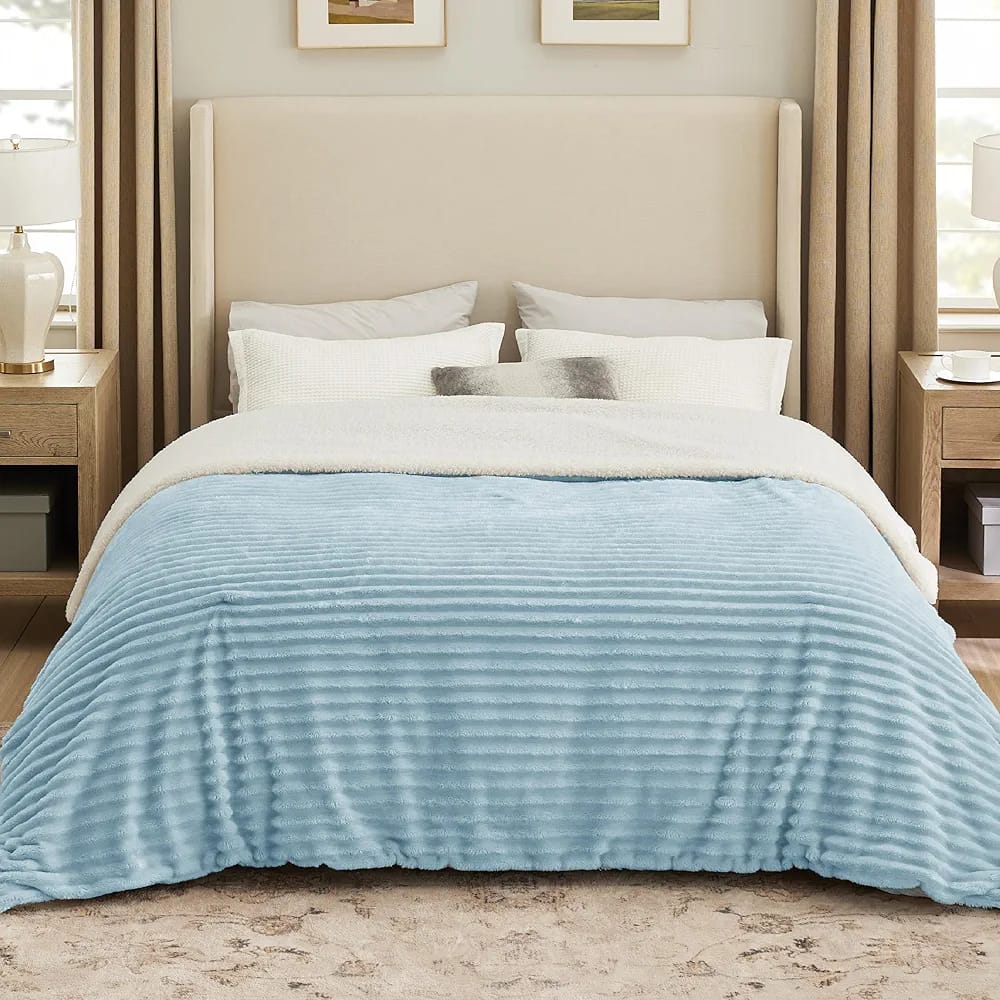 BEDSURE SHERPA BLANKET