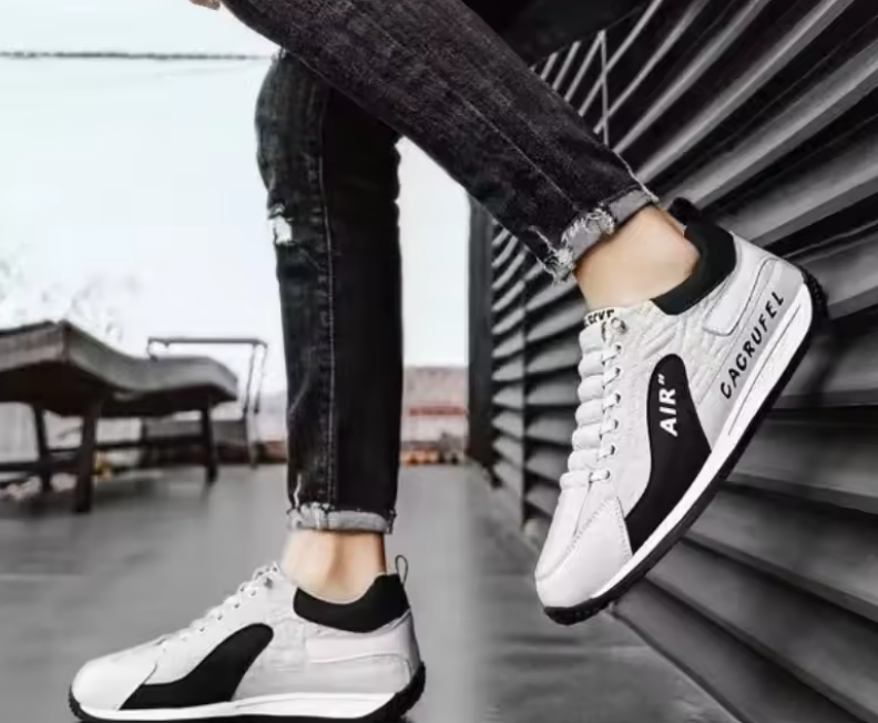 Men’s Running Shoes Outdoor Sport Sneakers – Vulcanized Flat Casual Trainers for Men, 2025 New Brand Footwear