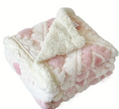 1pc Hollow Double-Layer Blanket – Thick Design, Fashionable Jacquard Craft, Faux Sheep Fur, Warm & Cold-Proof, Ideal for Summer Naps, Office, Sofa or Bed, Outdoor Camping, Holiday Gift